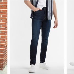 Men’s • Express Dark Wash Jeans • Slim fit 👖